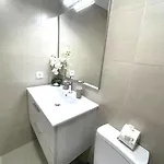 Reel Apartments- Walk To The And Centre Apartman Torrevieja