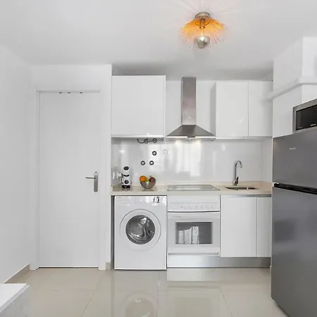 Reel Apartments- Walk To The And Centre Torrevieja