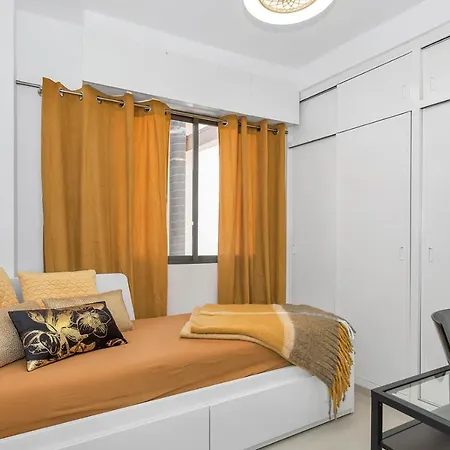 Apartment Reel Apartments- Walk To The And Centre Torrevieja