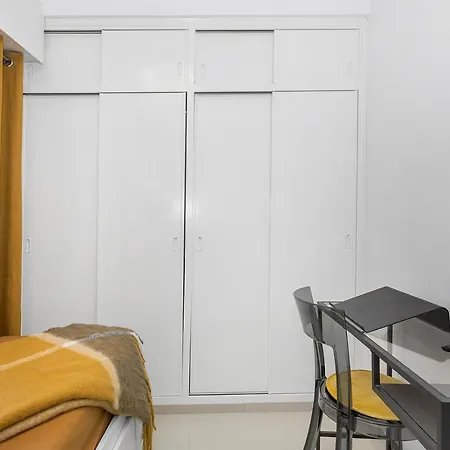 Reel Apartments- Walk To The And Centre Appartement