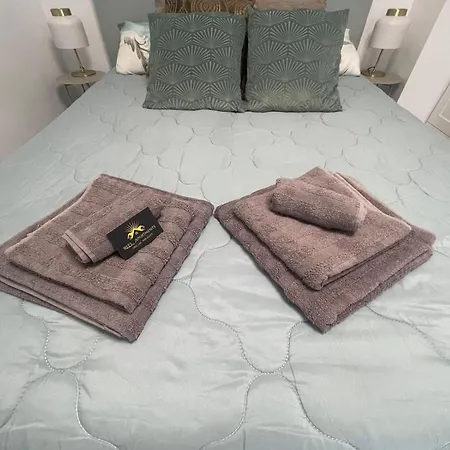 Appartement Reel Apartments- Walk To The And Centre Torrevieja