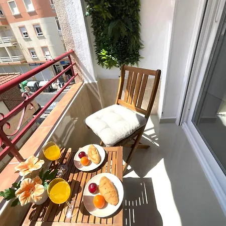 Appartamento Reel Apartments- Walk To The And Centre Torrevieja